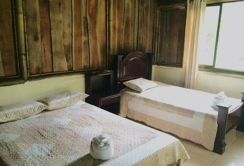 Трехместный Номер Superior, Albergue De Montaña Talari