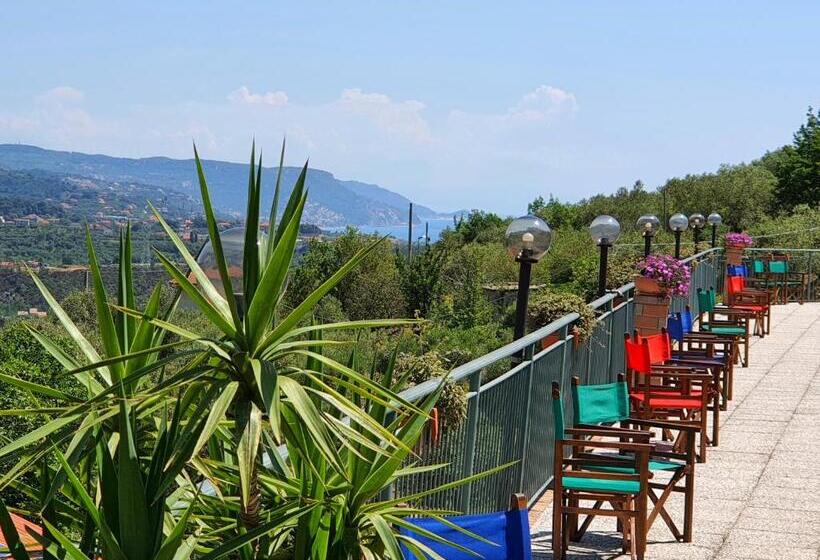 Апартаменты 2 Спальни, Agriturismo Monte Acuto   Natura, Mare & Relax In Piscina