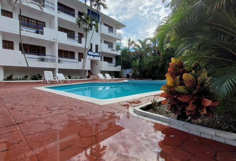 Номер Стандарт 2 Двуспальные Кровати, Calypso Beach Hotel By The Urbn House Santo Domingo Airport