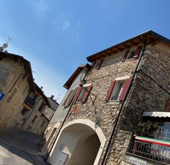 1 Bedroom Apartment Lake View, B&b Antiche Mura