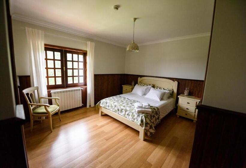 Дом 4 Спальни, Greenside Of Sea Hostel