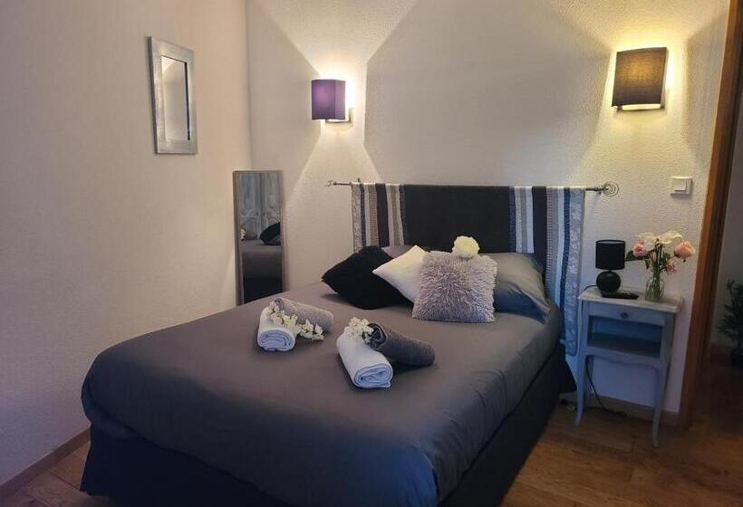 Люкс 2 Спальни, Auberge De L Helvie Chez Coco & Ricou