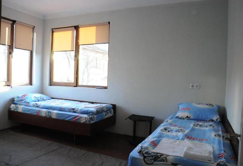 Номер Стандарт Совместная Ванная, Vedra Guest House
