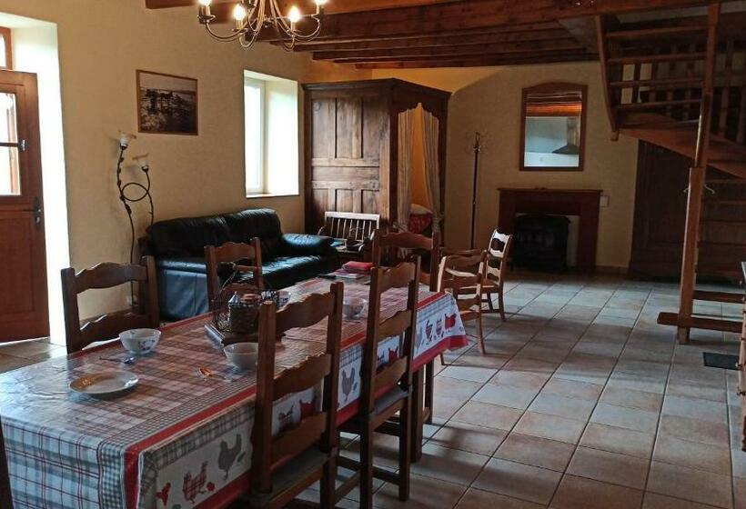 Хижина, La Ferme Du Père