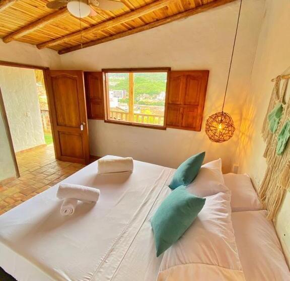 Номер Стандарт Совместная Ванная, Traveler Hostel