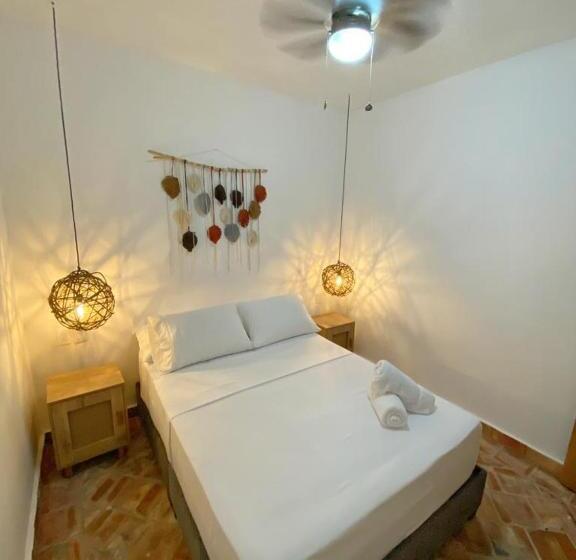 Номер Стандарт, Traveler Hostel