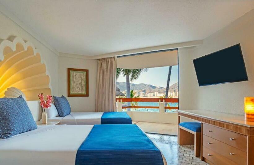 חדר דלוקס צדדי נוף לים, Park Royal Beach Acapulco  All Inclusive