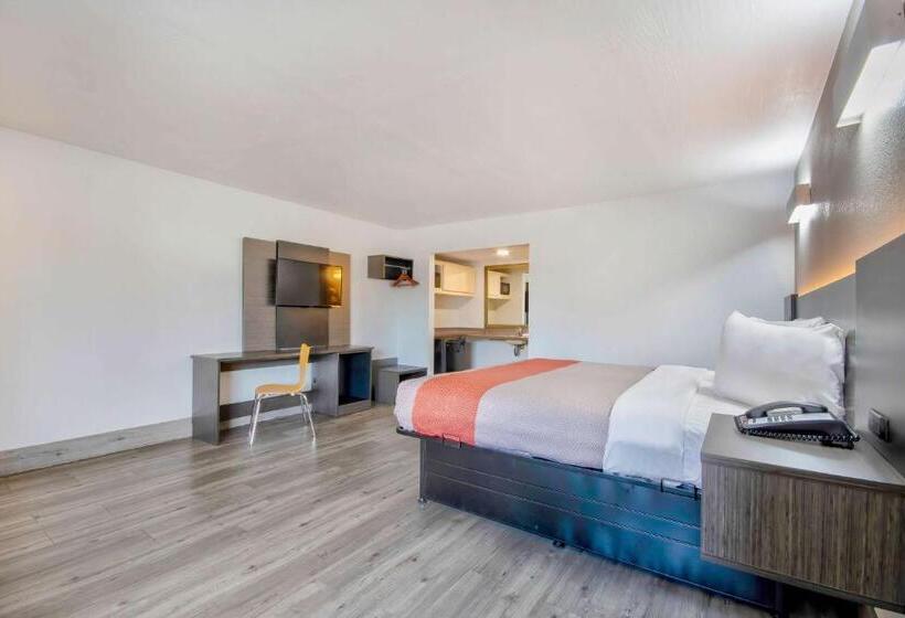 스탠다드 룸 킹사이즈 침대, Motel 6 Lafayette, La