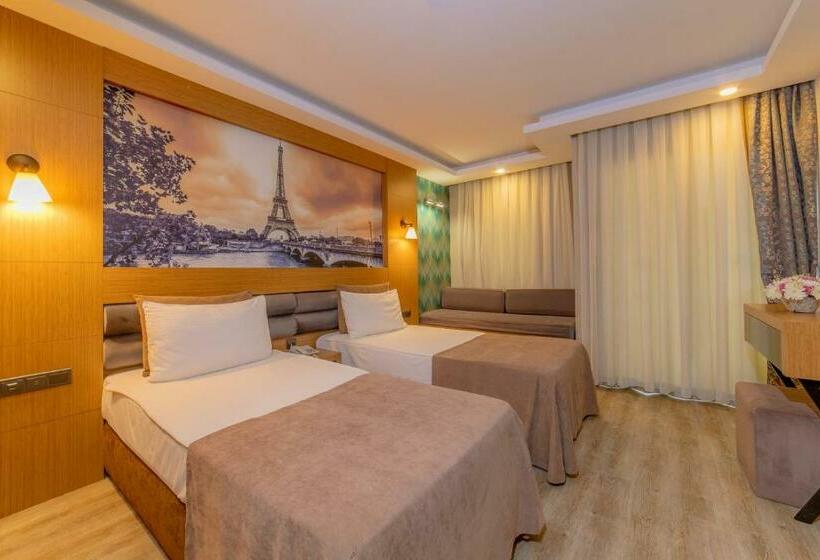 اتاق استاندارد یک نفره, Sealife Family Resort