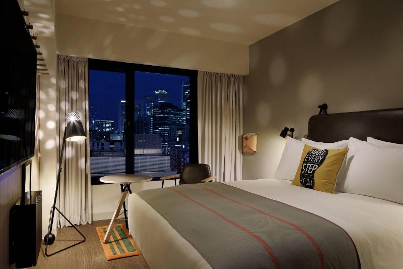 Quarto Estandar Cama Queen, Moxy Osaka Shin Umeda