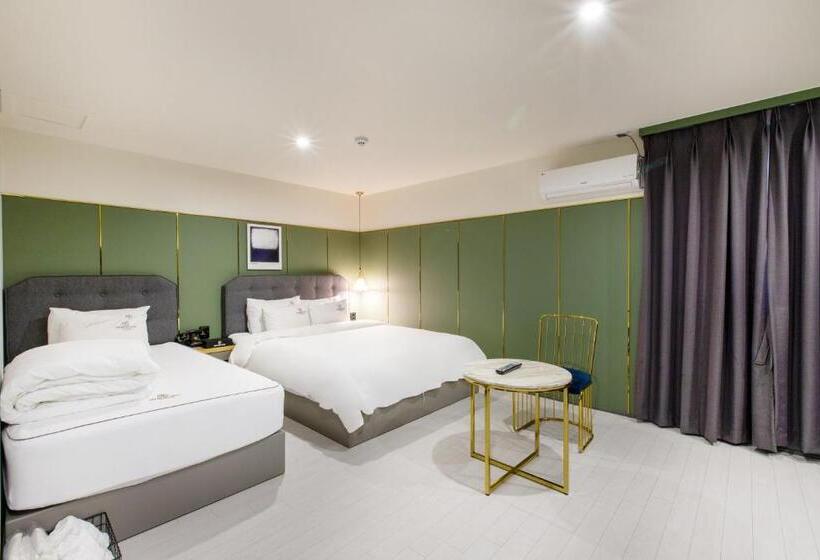 Номер Deluxe, Brown Dot Hotel Minam