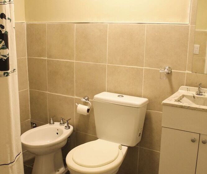 اتاق استاندارد چهار تخته, Alto Parana