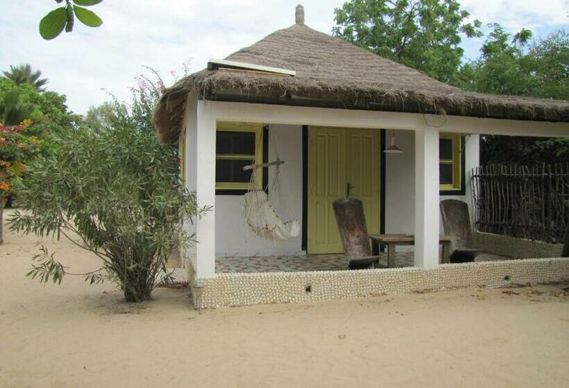 اتاق استاندارد چهار تخته با چشم‌انداز دریا, Bazouk Du Saloum Ecolodge