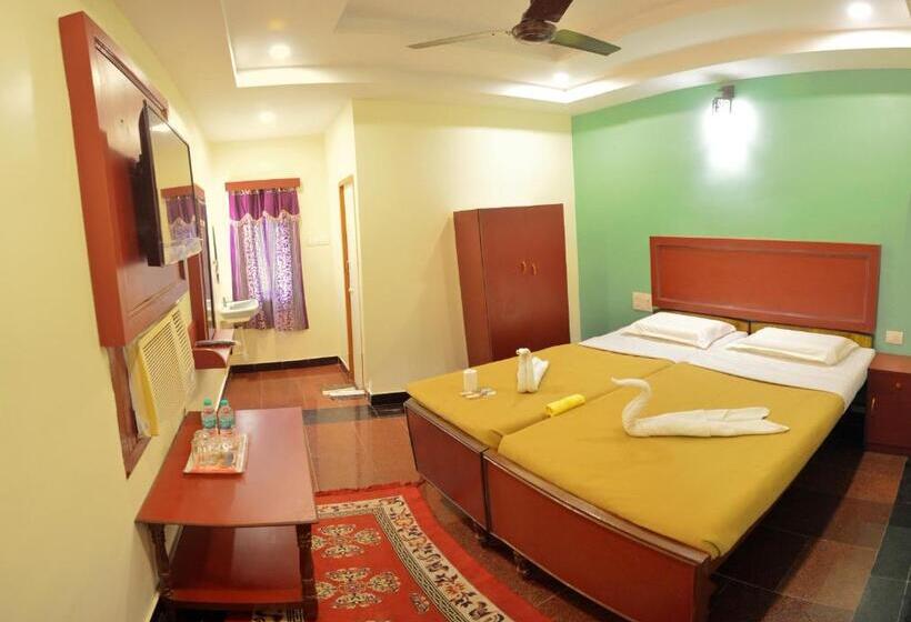 豪华房间, Siva Guest House