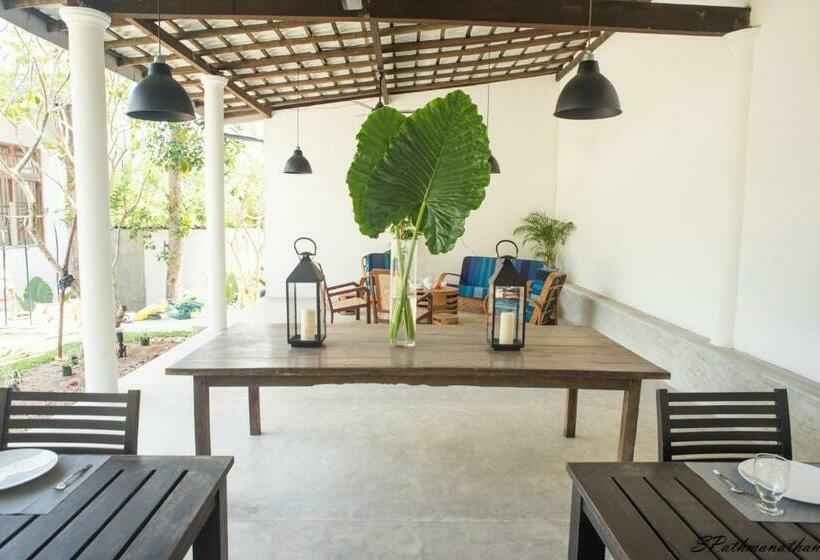 Стандартный Номер Кровать Кинг, South House Weligama