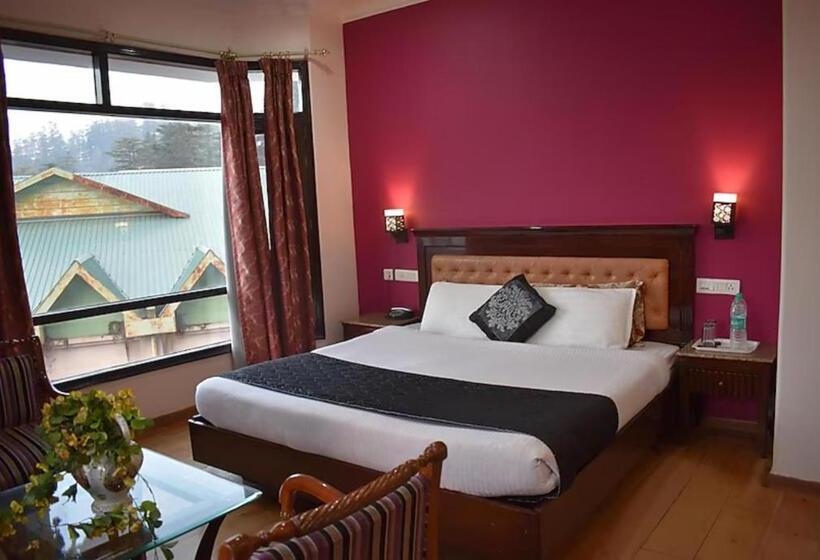 Quarto Deluxe, Goroomgo Sun Shine Regency Shimla