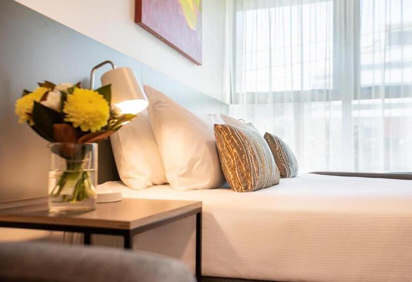 Студия Superior, Sojourn Apartment Hotel   Riddiford