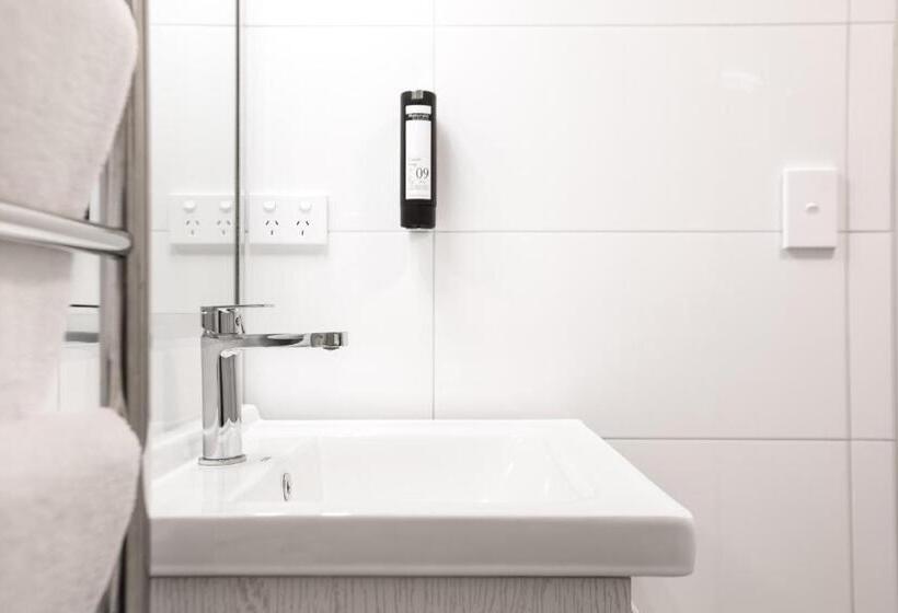 Family Suite, Sojourn Apartment Hotel   Riddiford