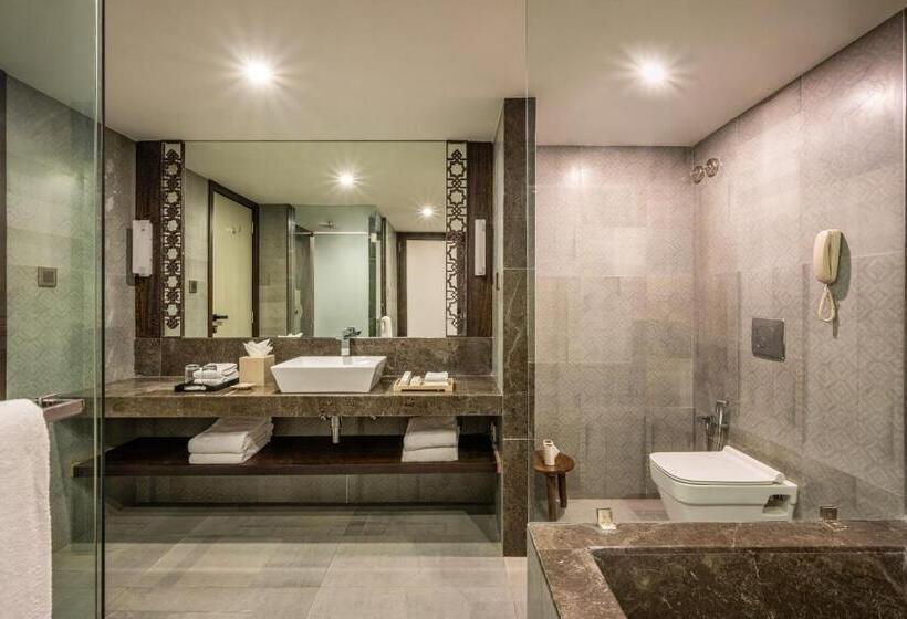 带大床的标准间, Silver Waves Resort & Spa   Daman