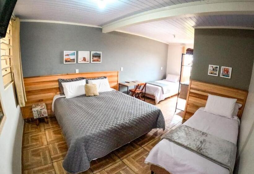 Четырехместный Номер Стандарт, Pousada Rota Da Kombi
