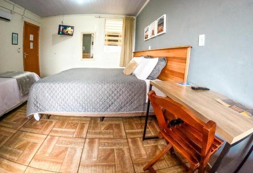 Четырехместный Номер Стандарт, Pousada Rota Da Kombi