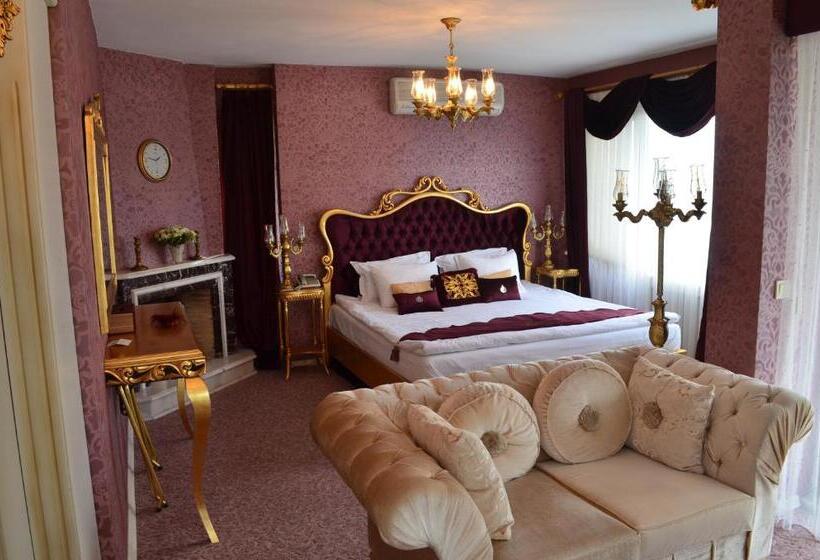 سوئیت با تخت بزرگ, Parla Viens Suites