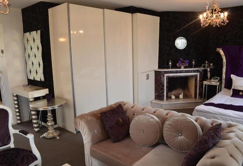 سوئیت با تخت بزرگ, Parla Viens Suites