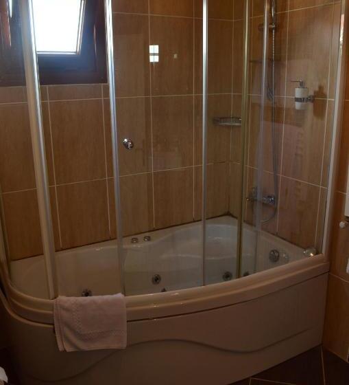اتاق سوپریور, Parla Viens Suites