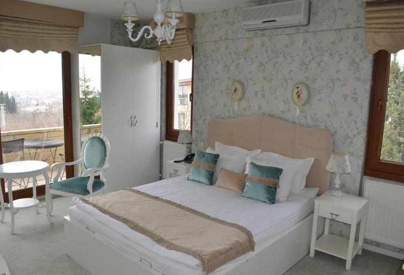 اتاق لوکس, Parla Viens Suites