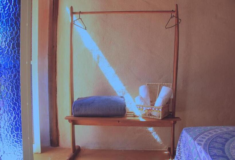 اتاق استاندارد, Shanti   Hospedaria Na Vila De São Jorge