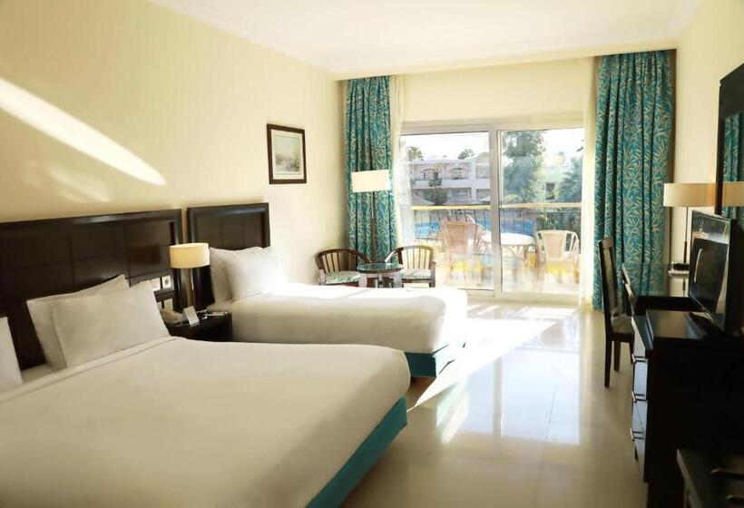 Havuz Manzaralı Üç Kişilik Standart Oda, Sierra Sharm El Sheikh
