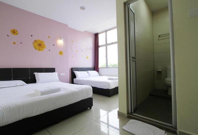 Номер Deluxe, Max Inn Suite