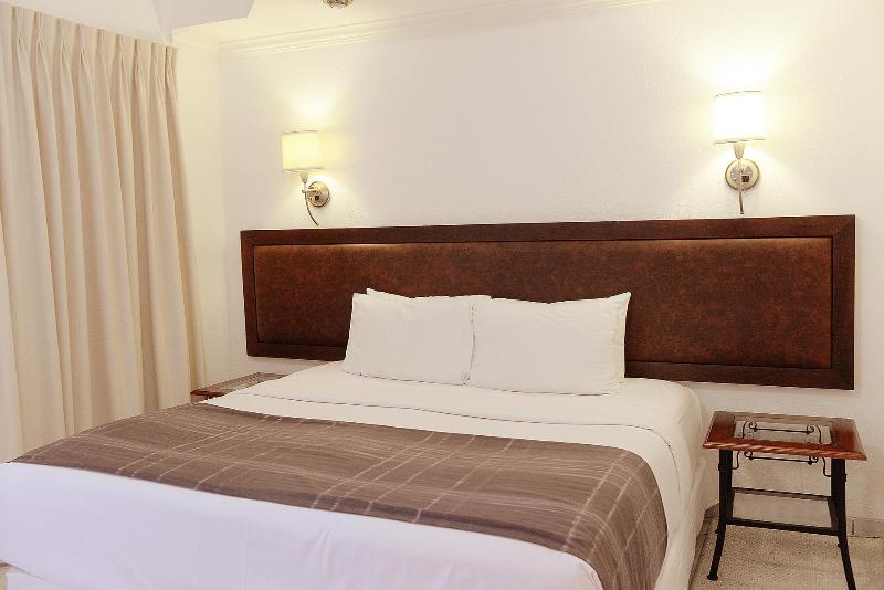 سوییت اجرایی, Buganvillas Hotel Suites