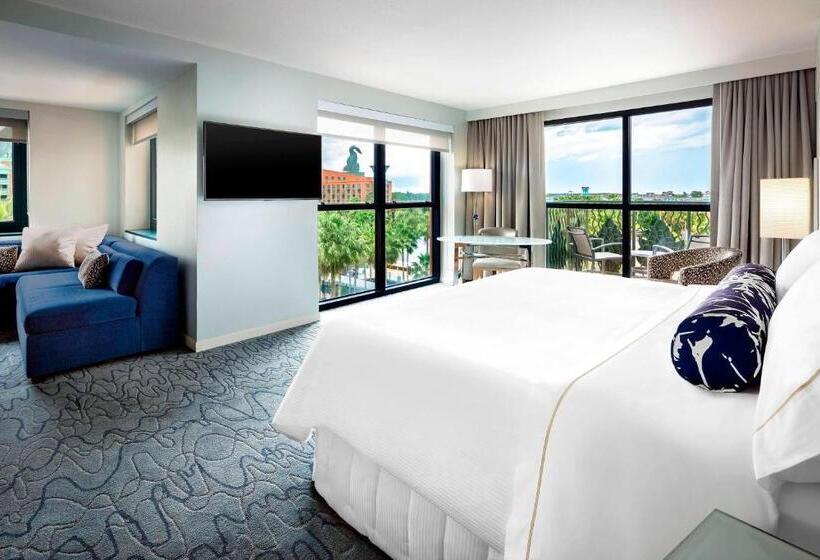 تختخواب در اتاق مشترک, Walt Disney World Swan