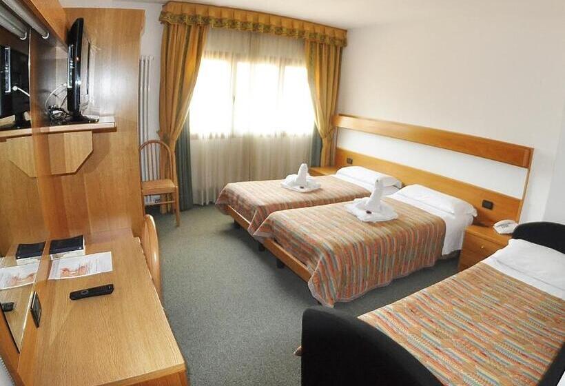 Трехместный Номер Комфорт, Liberty Hotel Malé