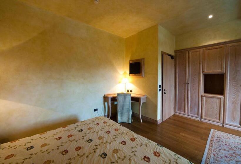 اتاق بزرگ با دسترسی به اسپا, Borgo Lanciano