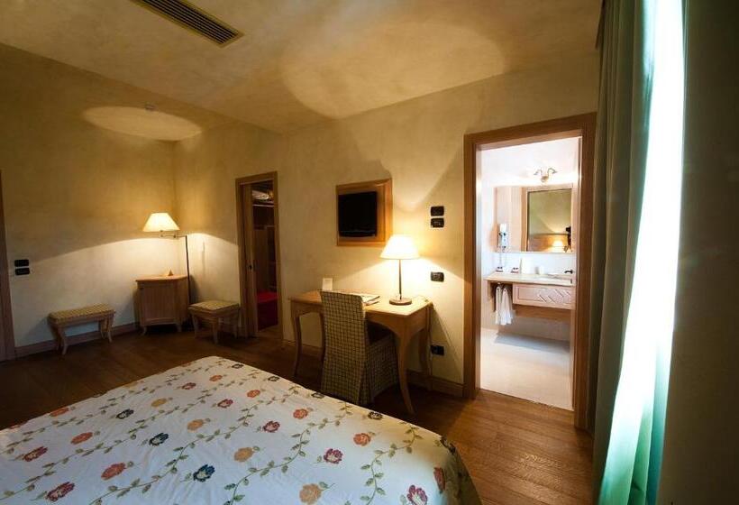 اتاق اجرایی, Borgo Lanciano