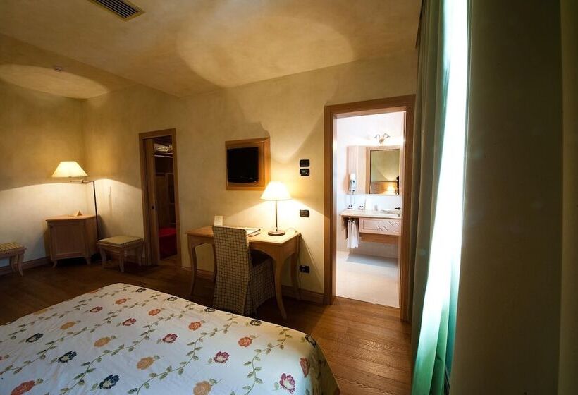 اتاق اجرایی, Borgo Lanciano