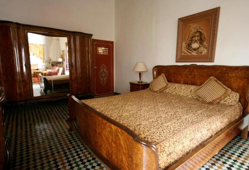 سوییت سوپریور, Riad El Ghalia