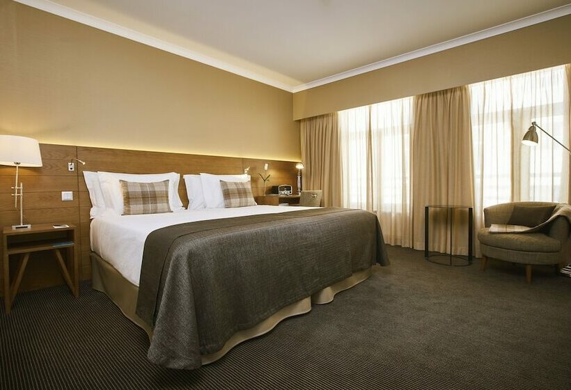 Quarto Familiar, Portobay Marques