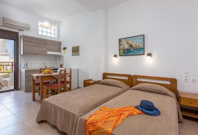 استودیوی استاندارد, Galini Apartments