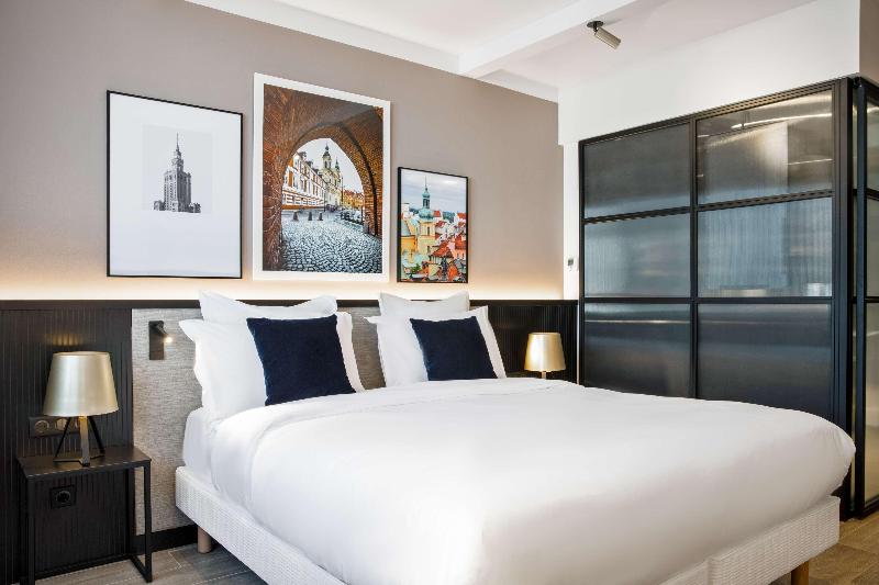 Номер Стандарт, Golden Tulip Warszawa Centrum