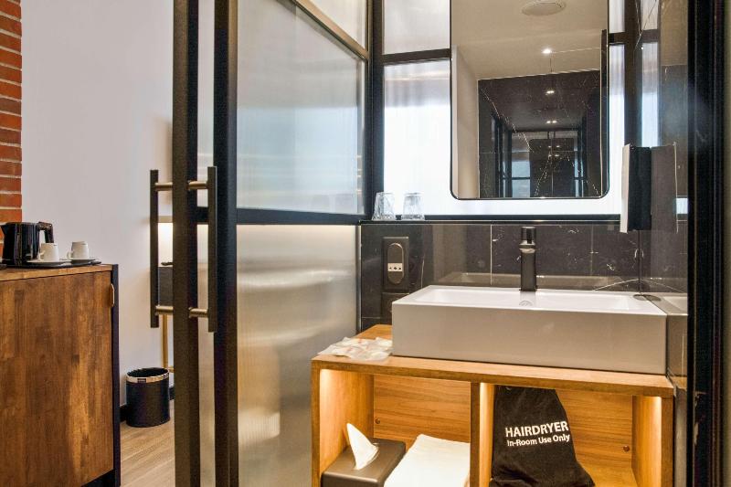Номер Executive, Golden Tulip Warszawa Centrum