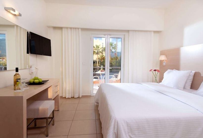 Семейный Номер, High Beach Resort