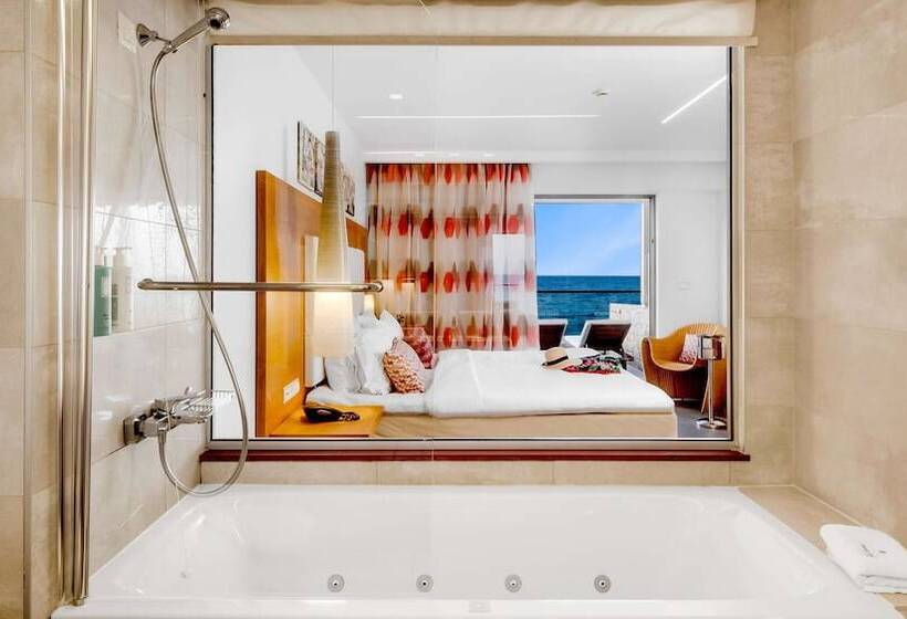 Люкс Deluxe 2 Спальни, High Beach Resort
