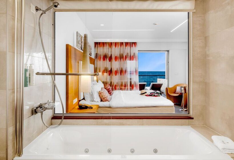 Люкс Deluxe 2 Спальни, High Beach Resort