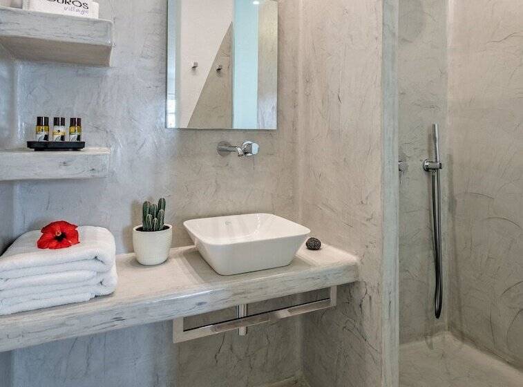 اتاق لوکس با وان آب گرم, Kouros Village Hotel   Adults Only
