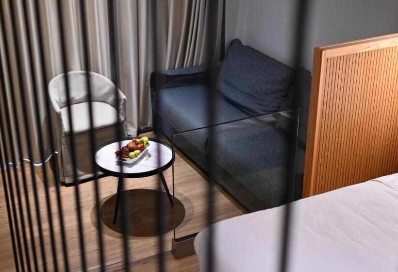 Family Suite, Olympion Asty