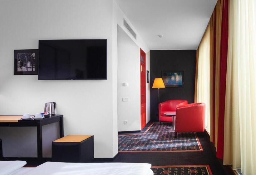 Suíte Júnior, Orea Hotel Angelo Praha