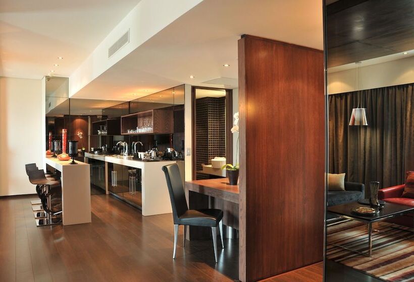 프레지덴셜 스위트, Southern Sun Rosebank, Johannesburg